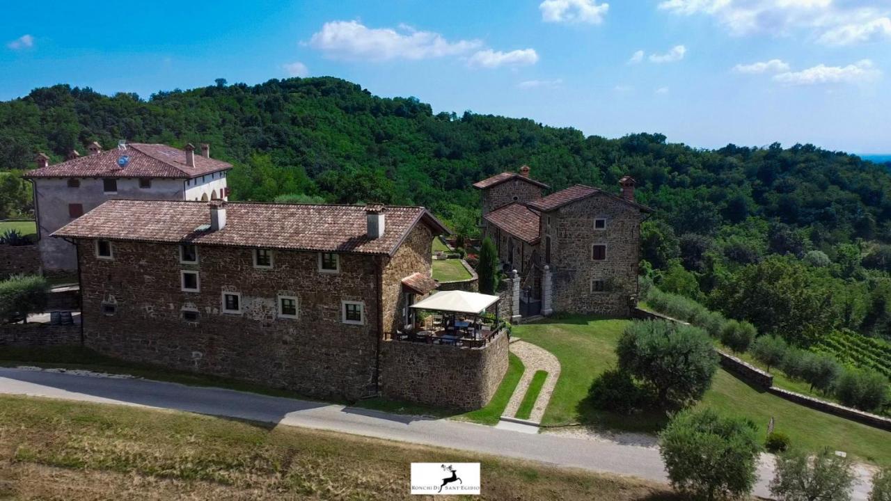 Agriturismo Ronchi Di Sant'Egidio Affittacamere Manzano Esterno foto