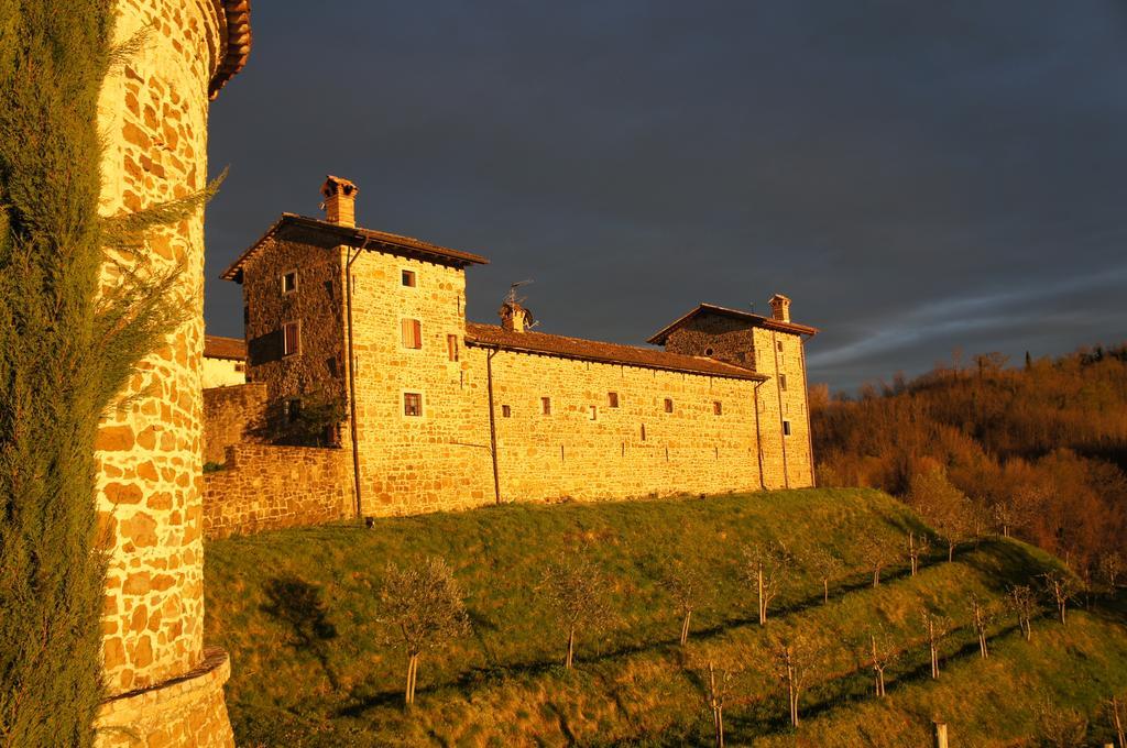 Agriturismo Ronchi Di Sant'Egidio Affittacamere Manzano Esterno foto